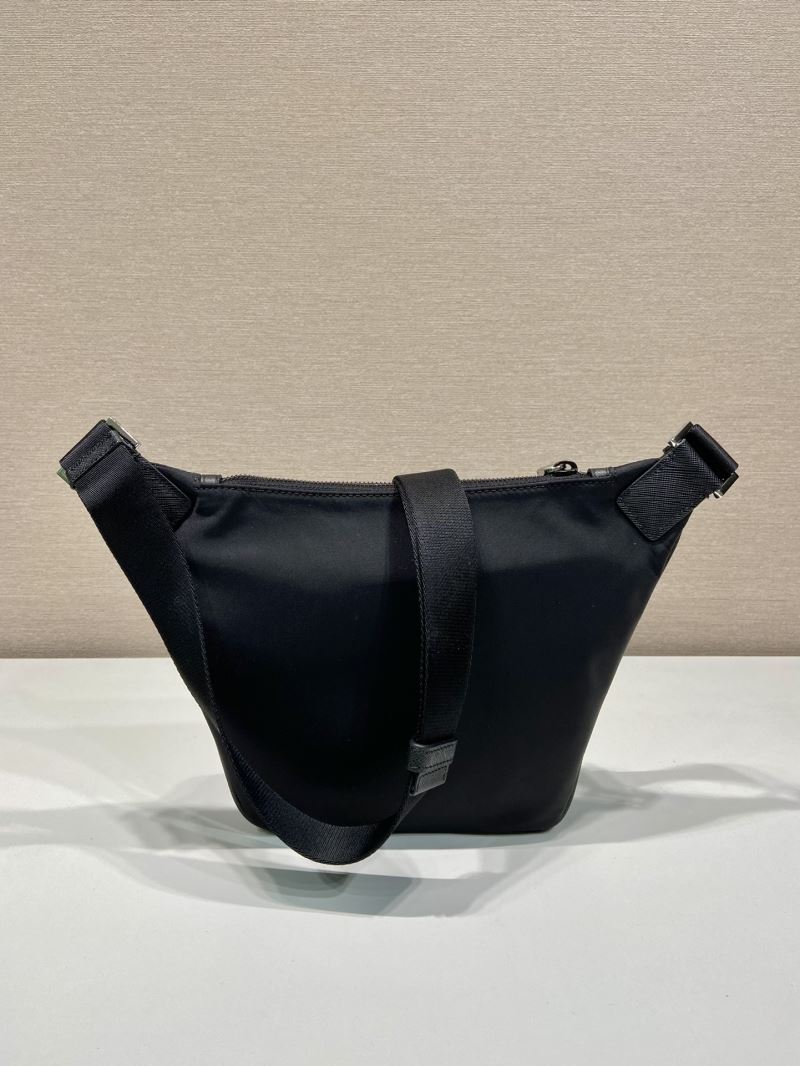 Pra*a waist chest packs